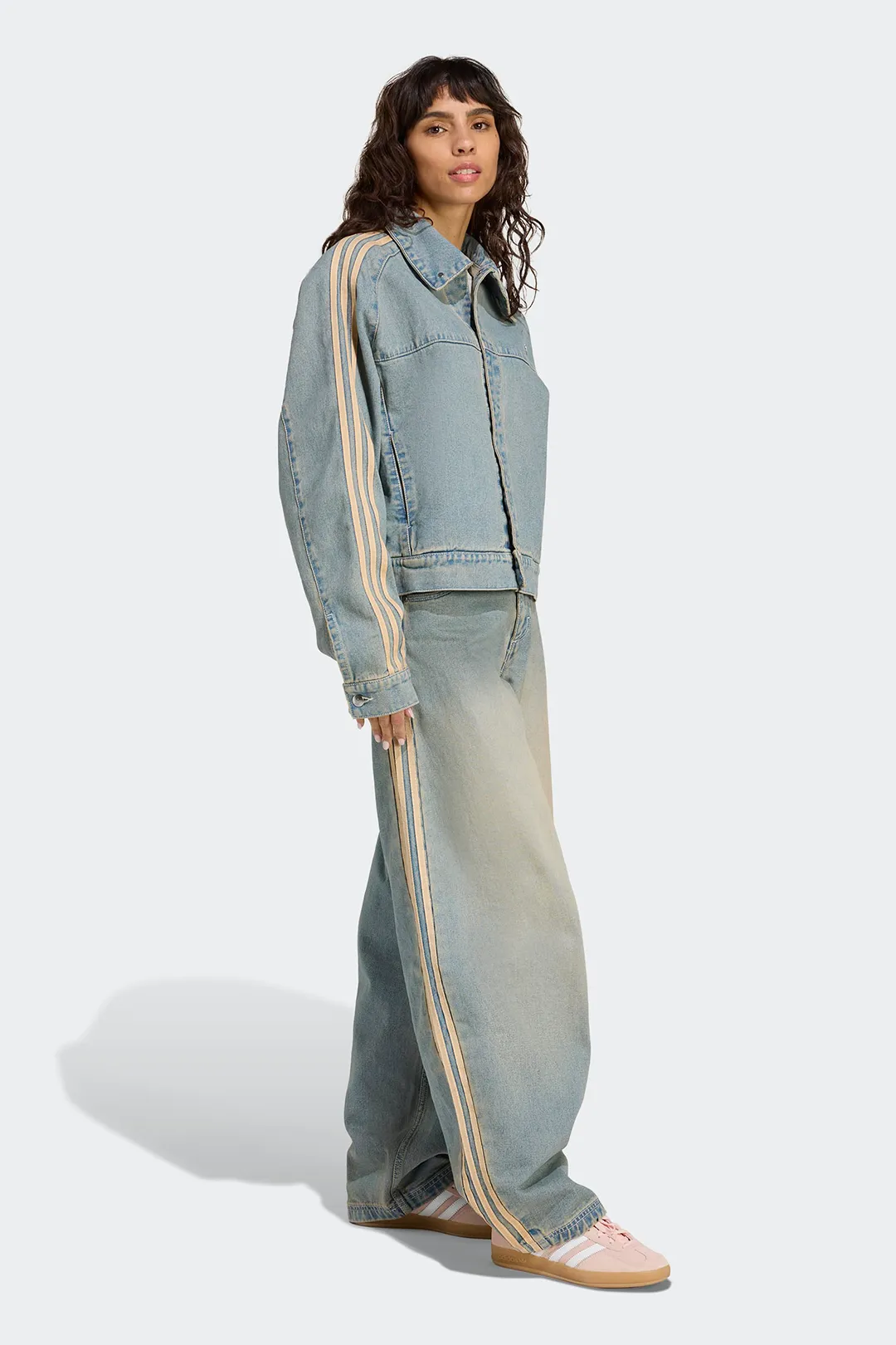 ADIDAS CHAQUETA DENIM ESSENTIAL - MUJER - Image 4