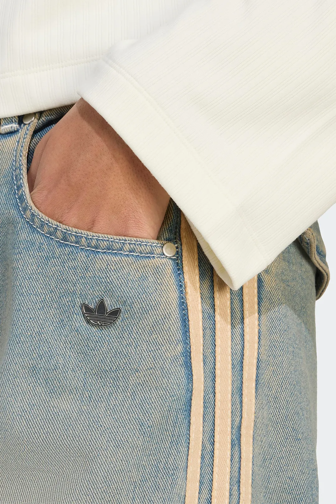 ADIDAS JEAN DENIM ESSENTIAL - MUJER - Image 6