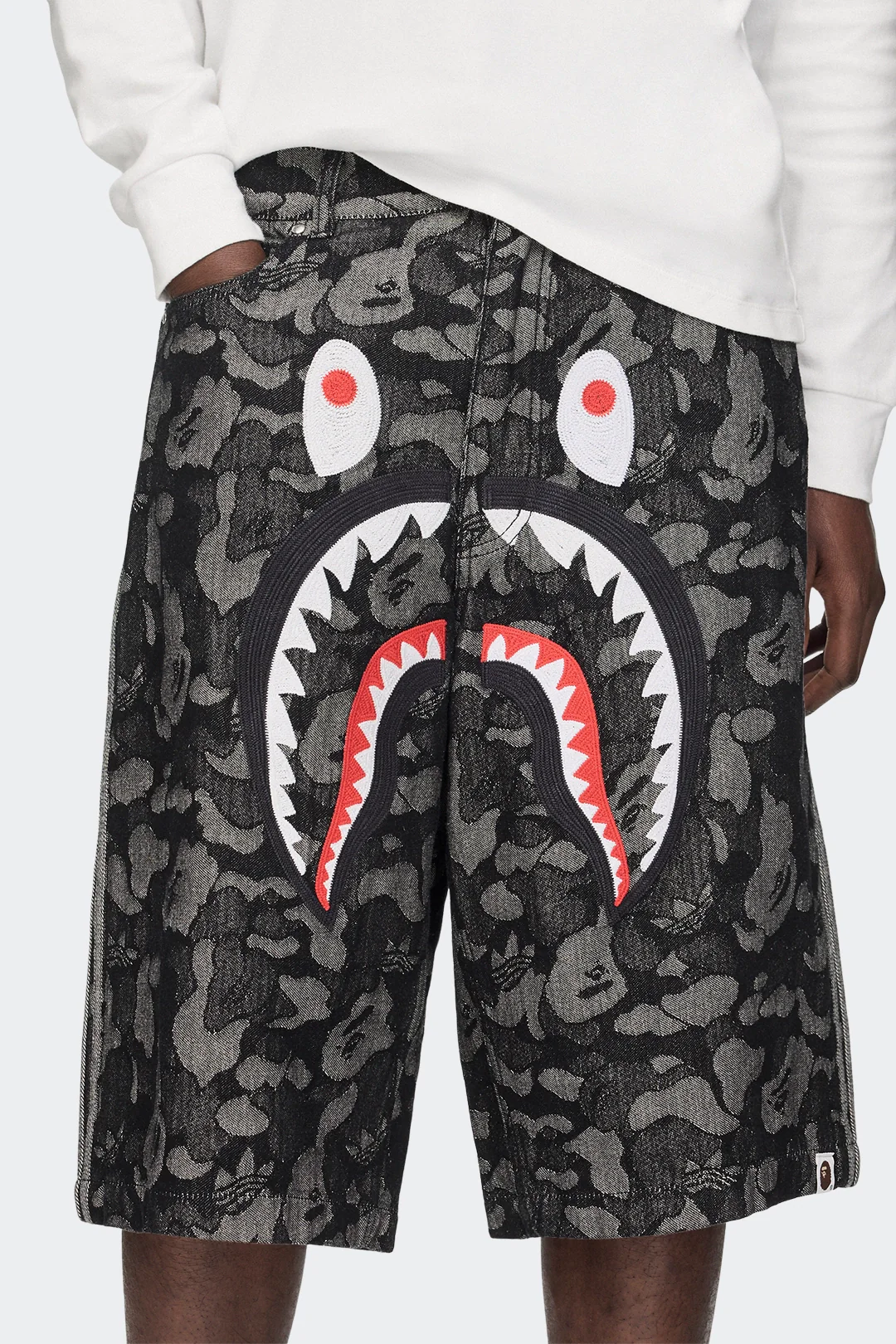 ADIDAS JORTS DENIM SHARK X BAPE - Image 4