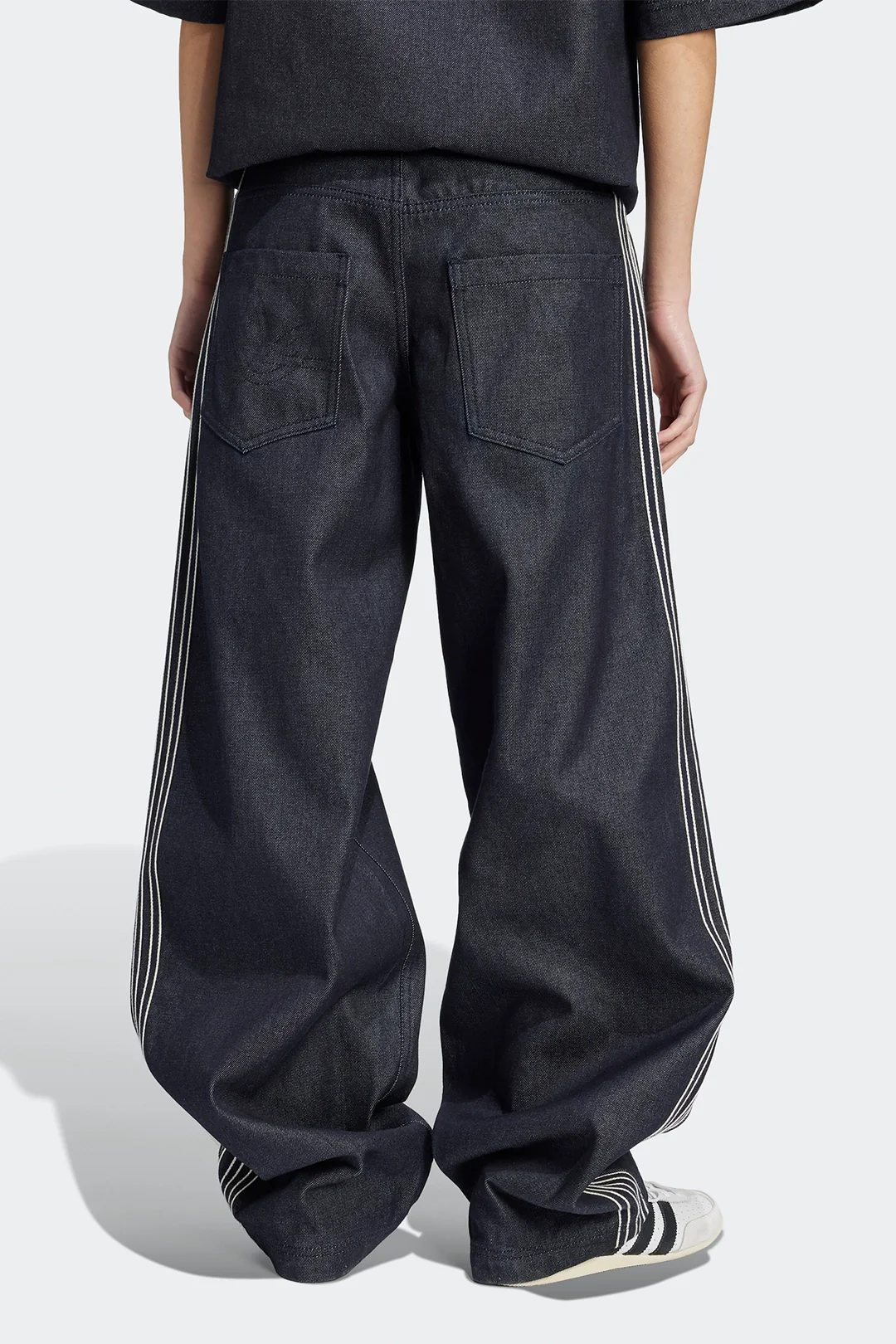 ADIDAS PANTALON DENIM - MUJER - Image 3