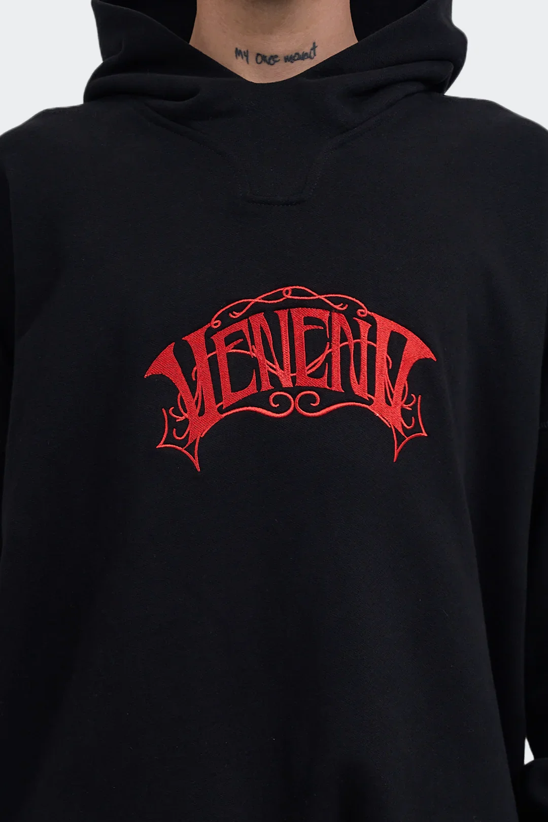 VENENO BUZO VNNO GOTIC - Image 6